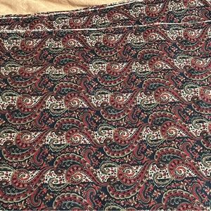 New cotton quilting fabric 44”x152” (4.2Yard), traditional paisley